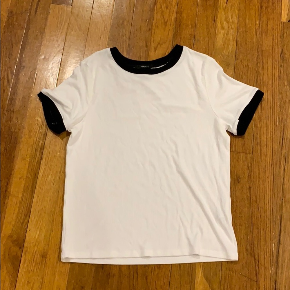 Forever 21 black and white ring tee